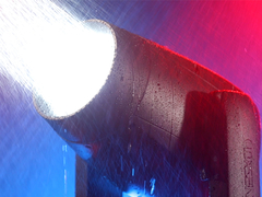 IP66防水認証！BSWムービングヘッドライトは風雨を恐れません