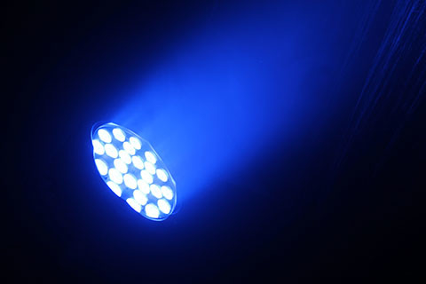 82W LED PAR ステージライト 24*Tri-3W 高光出力と明るい照明のために