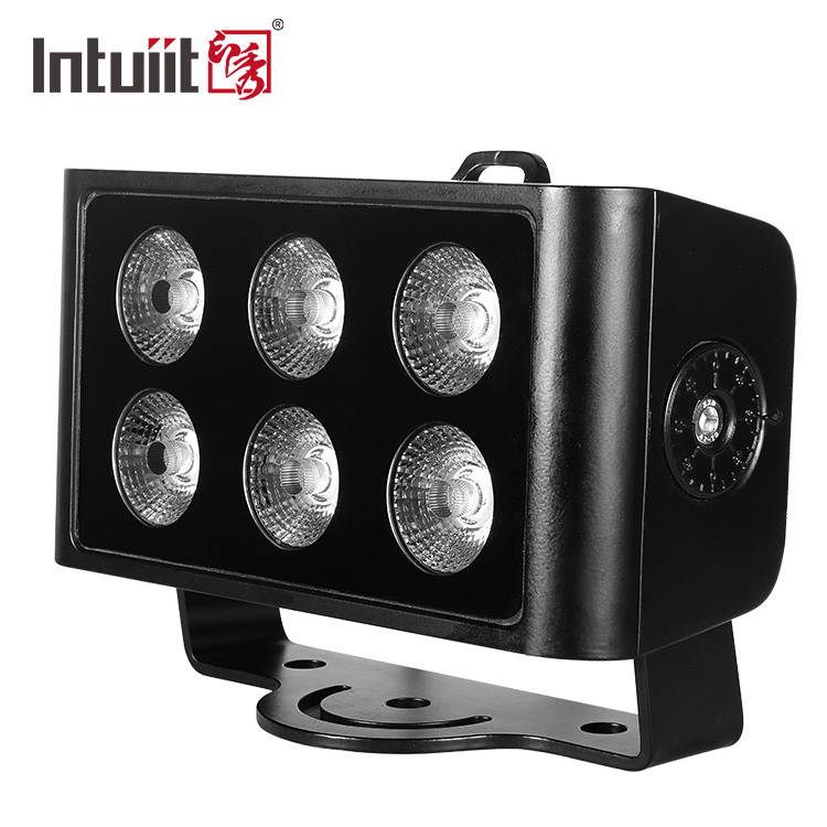 30W DMX IP65 RGBW 4 In 1 アウトドアLED 洪水灯 40度 射線角度