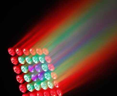 党のために混合するマトリックス ピクセル6x6 LED移動ヘッド薄い色
